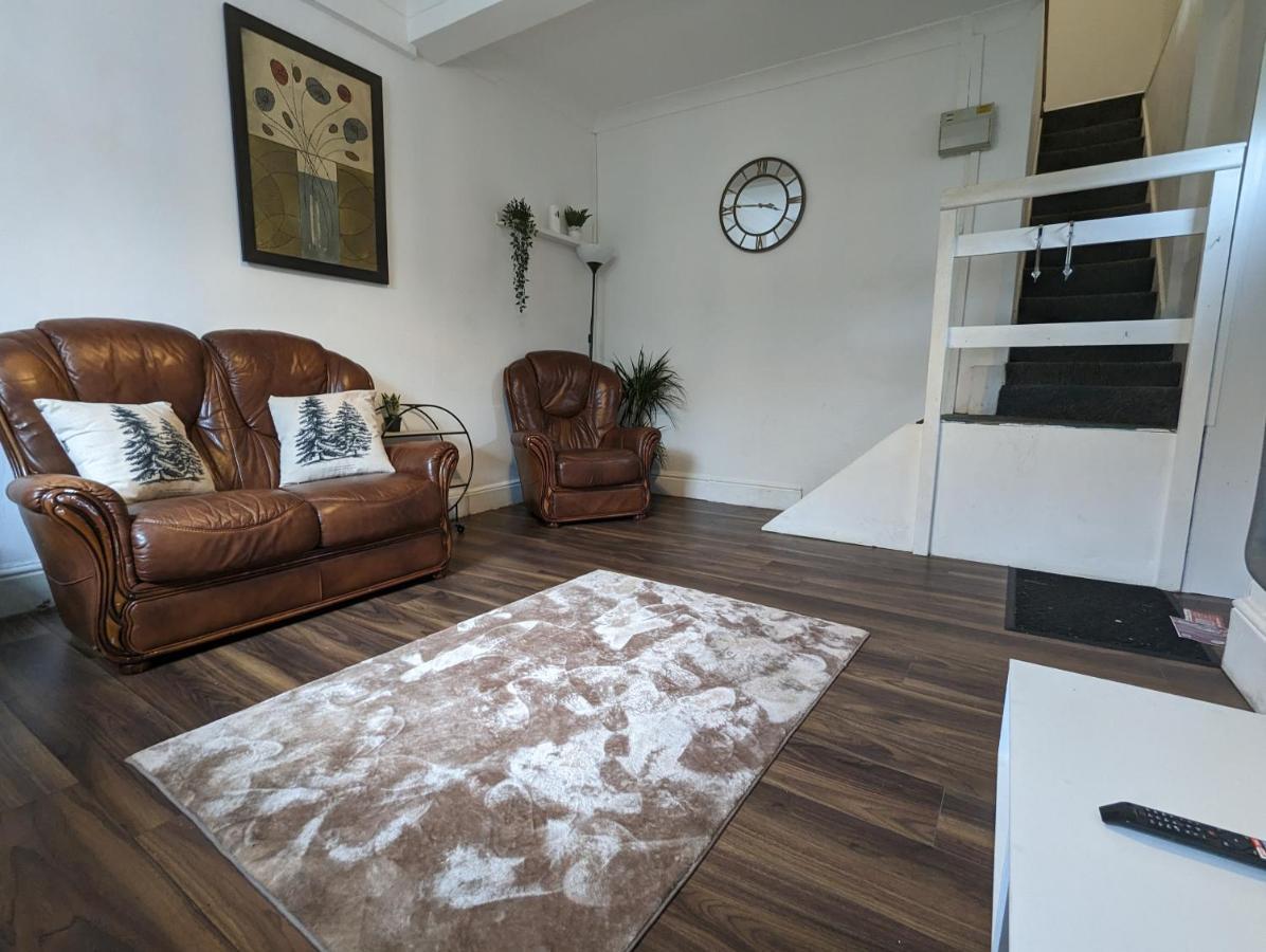 Whitchurch 1 Bedroom Apartment Кардіфф Екстер'єр фото